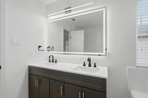 1415 Monterra Point Fresno TX 77545
