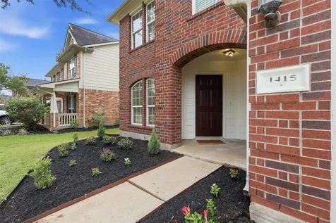 1415 Monterra Point Fresno TX 77545