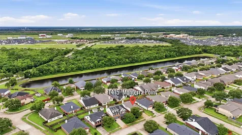 1415 Monterra Point Fresno TX 77545