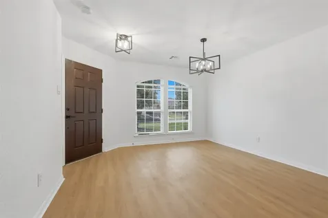 1415 Monterra Point Fresno TX 77545