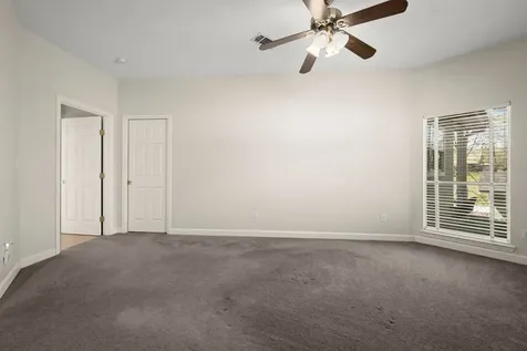 128 W Village Cove Loop Livingston TX 77351
