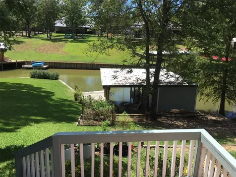 128 W Village Cove Loop Livingston TX 77351