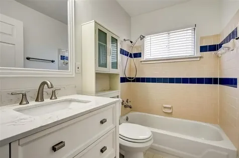 1316 Zora Street Houston TX 77055