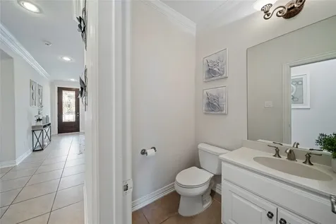 2011 Spring Cedar Lane Houston TX 77077