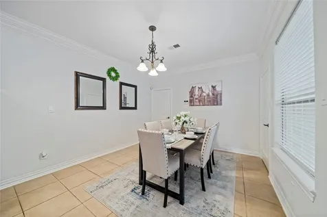 2011 Spring Cedar Lane Houston TX 77077
