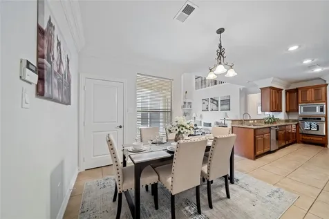 2011 Spring Cedar Lane Houston TX 77077