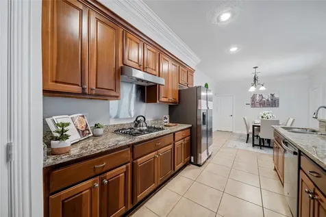 2011 Spring Cedar Lane Houston TX 77077