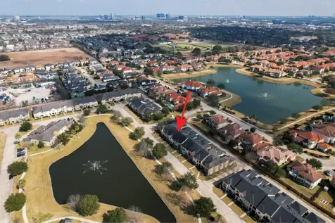 2011 Spring Cedar Lane Houston TX 77077