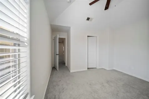 2011 Spring Cedar Lane Houston TX 77077