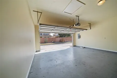 2011 Spring Cedar Lane Houston TX 77077