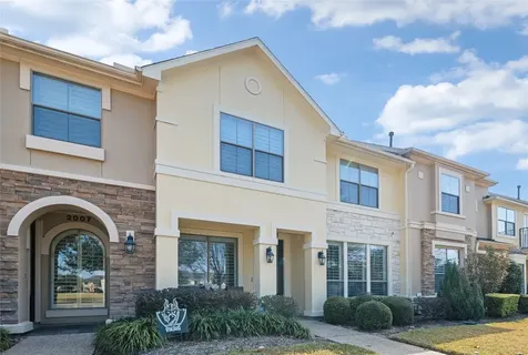 2011 Spring Cedar Lane Houston TX 77077
