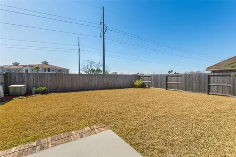 893 Bent Sail League City TX 77573