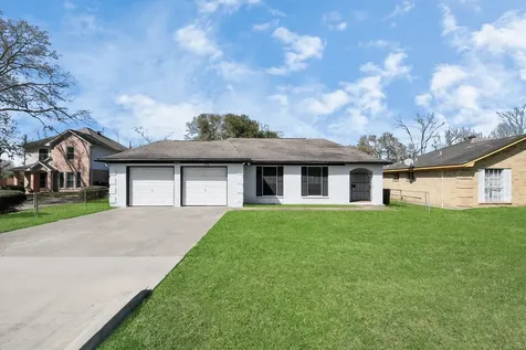 8105 Lanham Lane Houston TX 77075