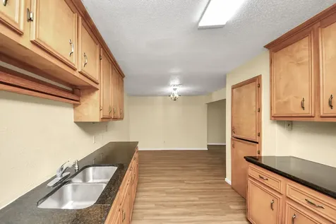 8105 Lanham Lane Houston TX 77075