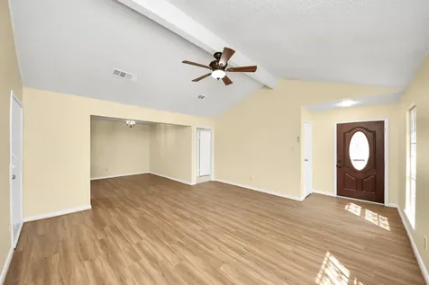 8105 Lanham Lane Houston TX 77075