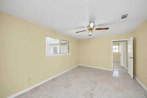 8105 Lanham Lane Houston TX 77075
