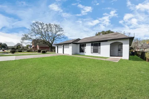 8105 Lanham Lane Houston TX 77075