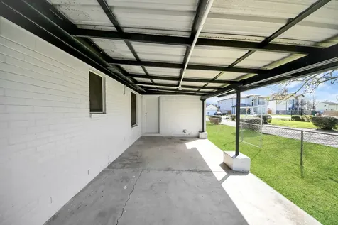 8105 Lanham Lane Houston TX 77075