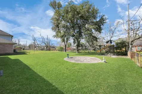 8105 Lanham Lane Houston TX 77075