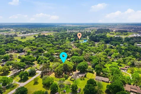 18902 Misty Lane Tomball TX 77377