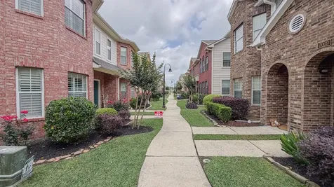 1909 Kemah Village Drive Kemah TX 77565