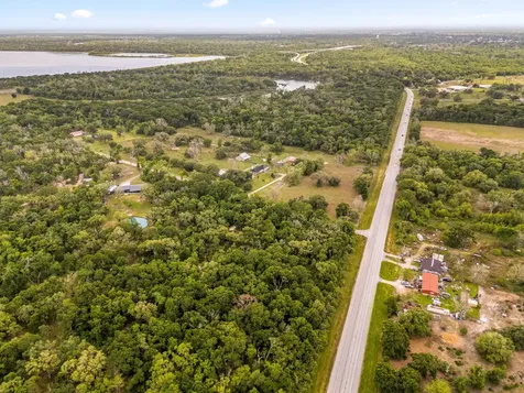 161 County Road 508 Brazoria TX 77422