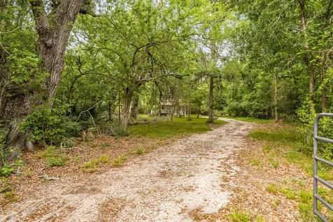 161 County Road 508 Brazoria TX 77422
