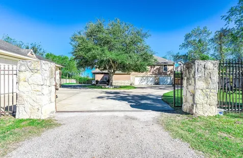 19005 Highway 6 Manvel TX 77578