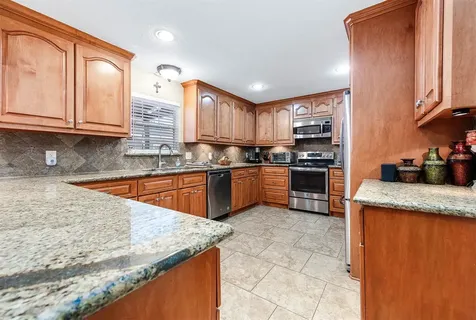 19005 Highway 6 Manvel TX 77578