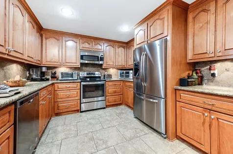 19005 Highway 6 Manvel TX 77578