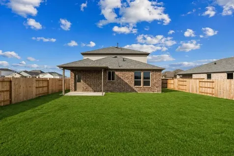 1026 S Oakhurst Drive Dayton TX 77535