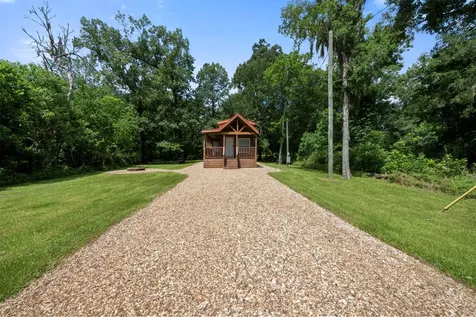 62 Park Court Cleveland TX 77327