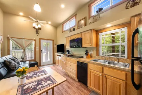 62 Park Court Cleveland TX 77327