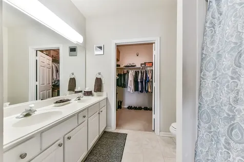 2815 Kings Crossing Drive 319 Kingwood TX 77345