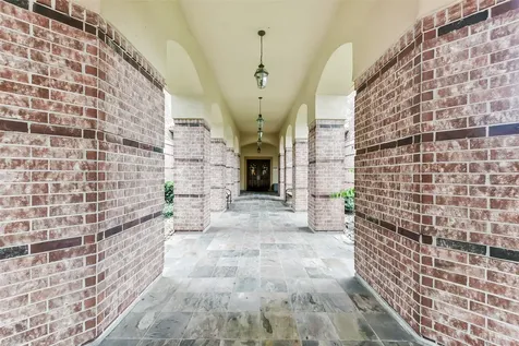 2815 Kings Crossing Drive 319 Kingwood TX 77345