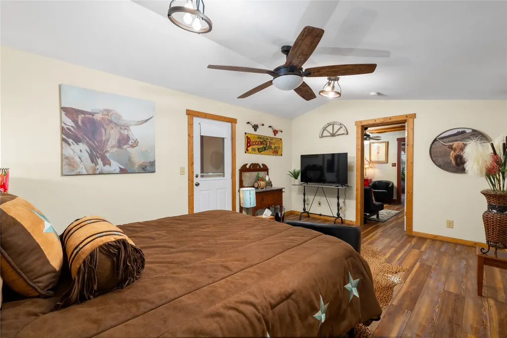 704 14th Street Bandera TX 78003