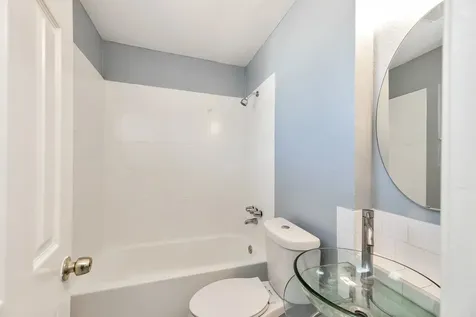 3040 Golfcrest Boulevard 11 Houston TX 77087