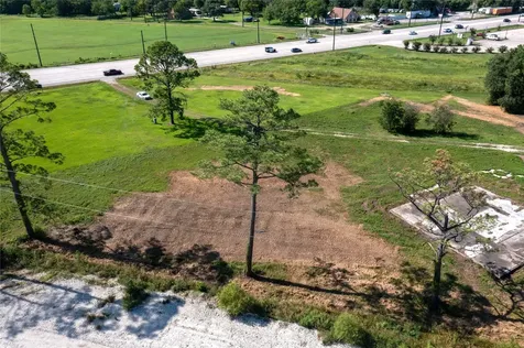 6822 N Highway 146 Baytown TX 77523
