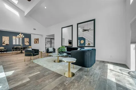 12800 Briar Forest Drive 70 Houston TX 77077