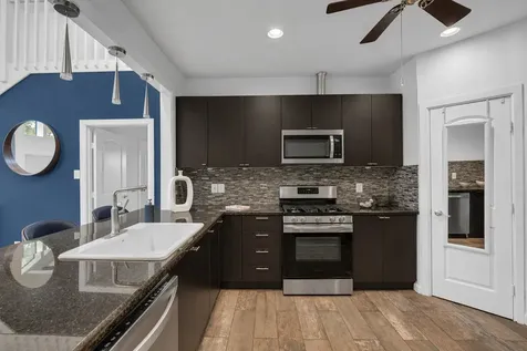 12800 Briar Forest Drive 70 Houston TX 77077