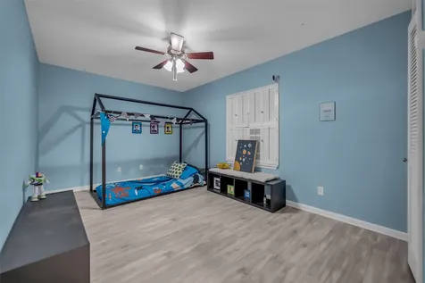 12800 Briar Forest Drive 70 Houston TX 77077