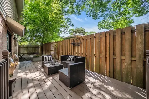 12800 Briar Forest Drive 70 Houston TX 77077