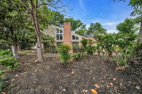 12800 Briar Forest Drive 70 Houston TX 77077