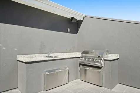 1304 W Dallas Street Houston TX 77019