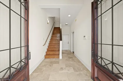1304 W Dallas Street Houston TX 77019