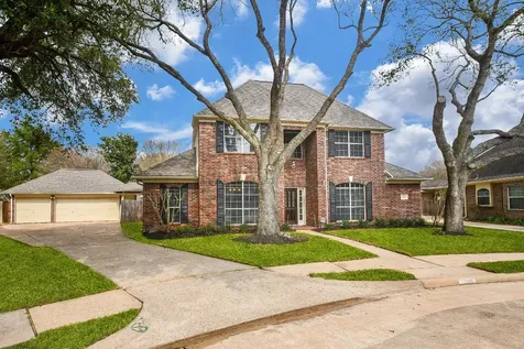 6303 Cool Water Drive Sugar Land TX 77479