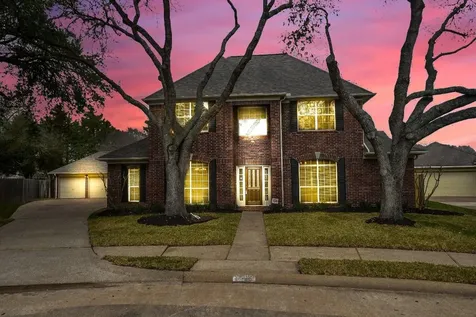 6303 Cool Water Drive Sugar Land TX 77479