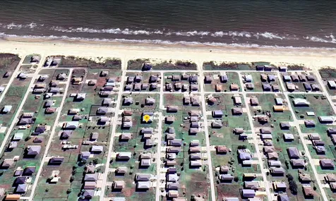 858 Palmetto Drive Crystal Beach TX 77650