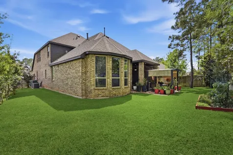 222 Promontory Court Montgomery TX 77316