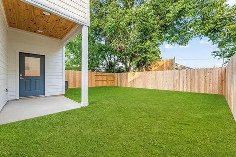 518 Clinton Street A Conroe TX 77301